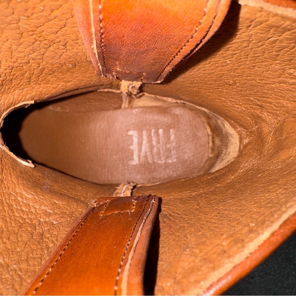 Frye Billy Bootie in Cognac - Size - 7B - Picture 6 of 9